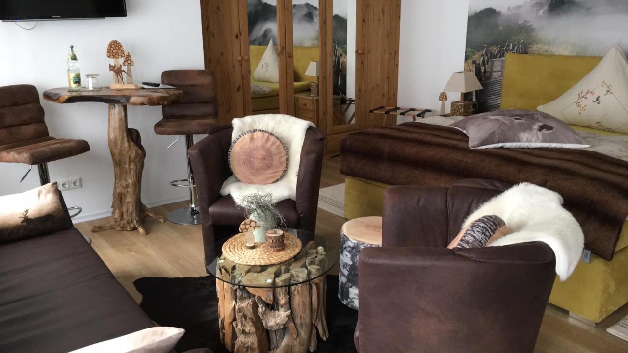 Gaestehaus Koehler Waldsolms Eksteriør billede