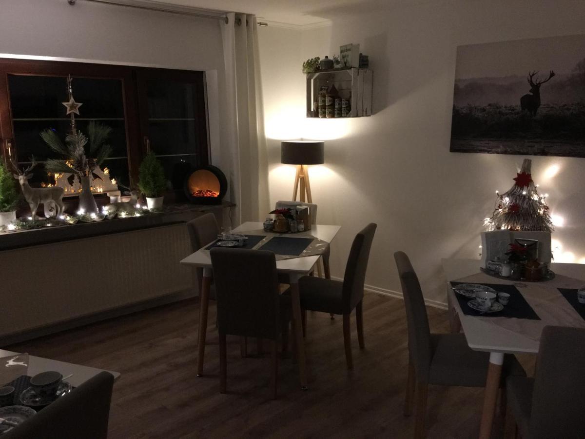 Gaestehaus Koehler Waldsolms Eksteriør billede