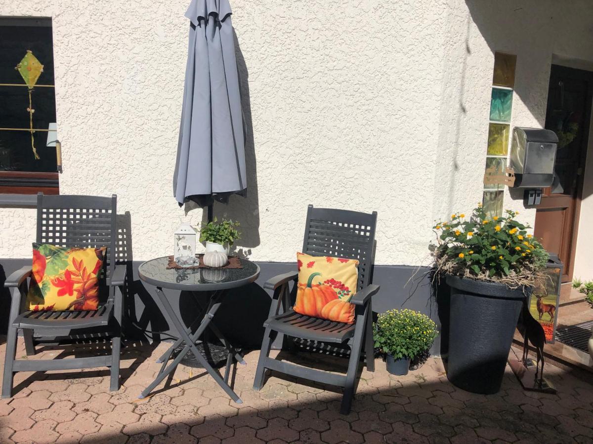 Gaestehaus Koehler Waldsolms Eksteriør billede