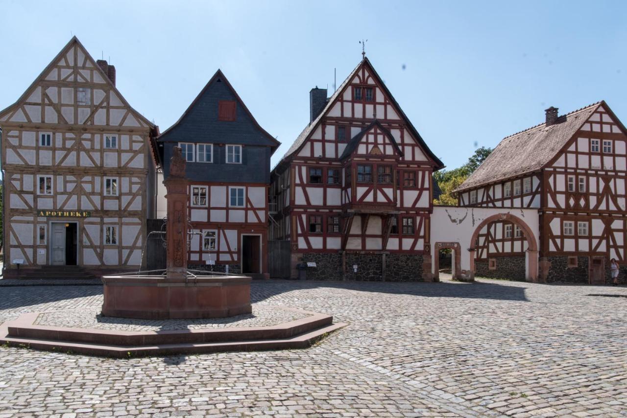 Gaestehaus Koehler Waldsolms Eksteriør billede